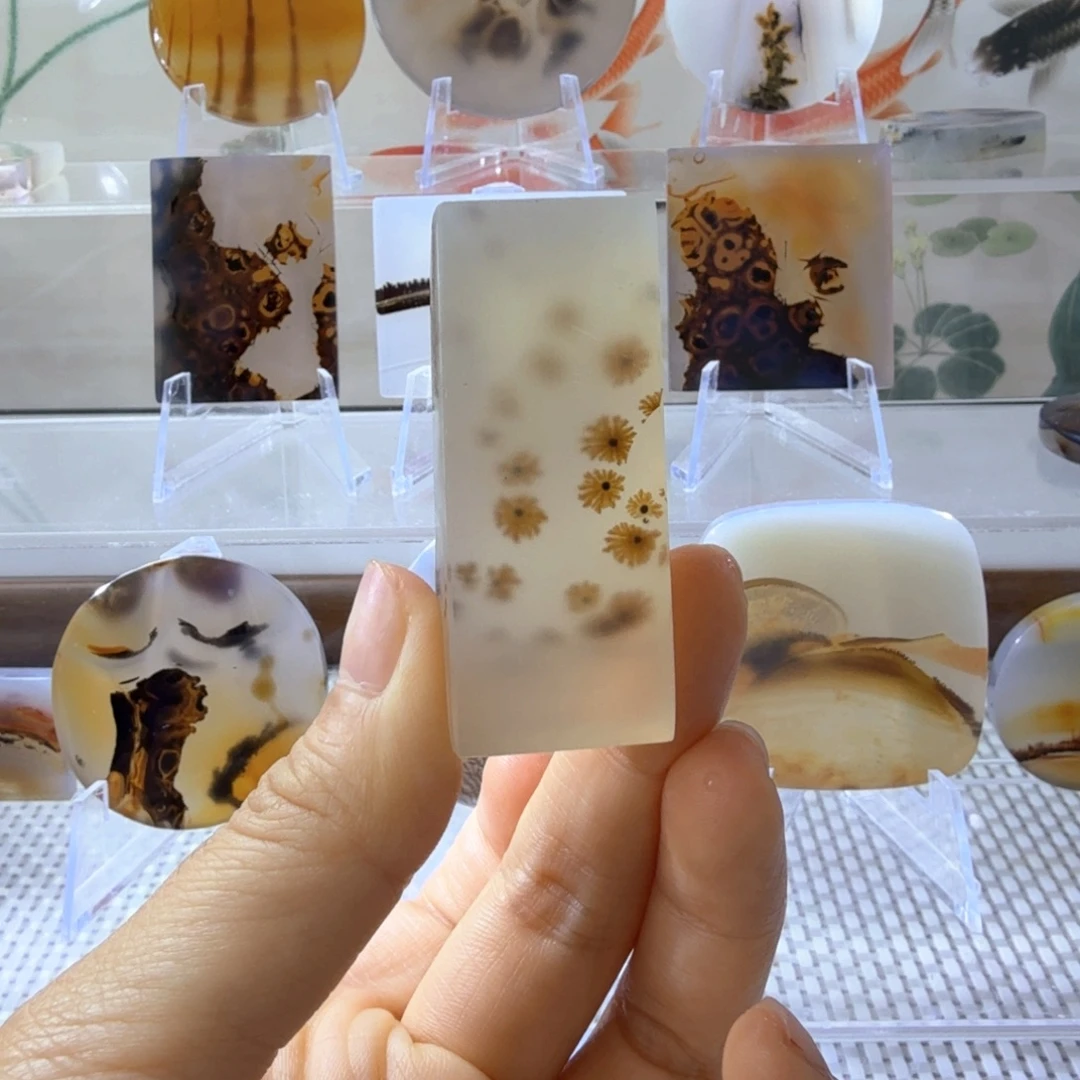 未镶嵌吊坠(不含链)玛瑙/玉髓25