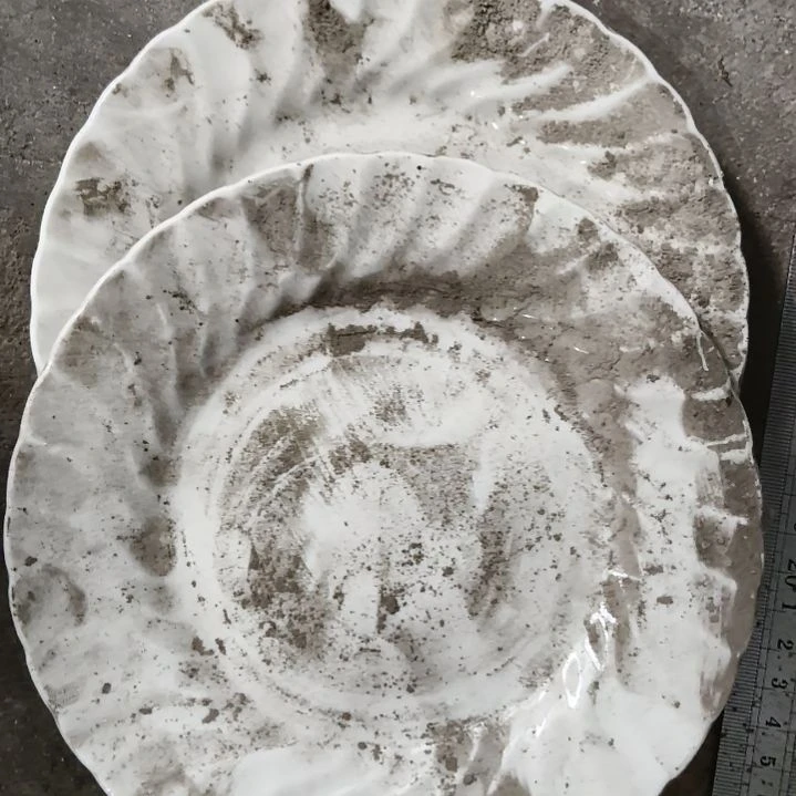 陶瓷盘子碗啥都有
