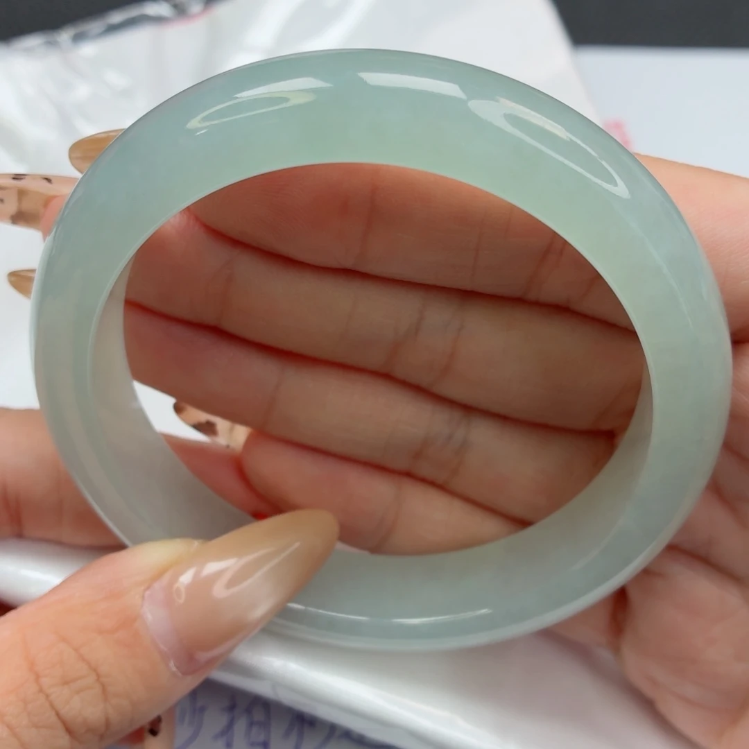 未镶嵌手镯翡翠48