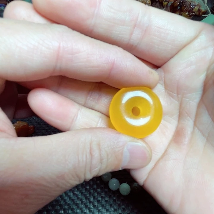 滴血莲花菩提吊坠