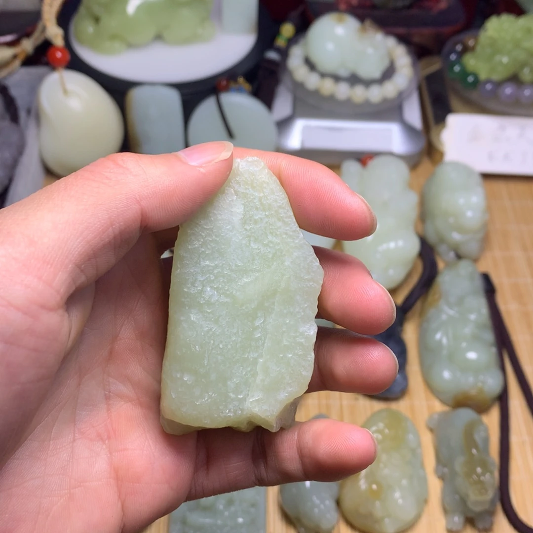 和田玉未镶嵌把件（防拍链接）