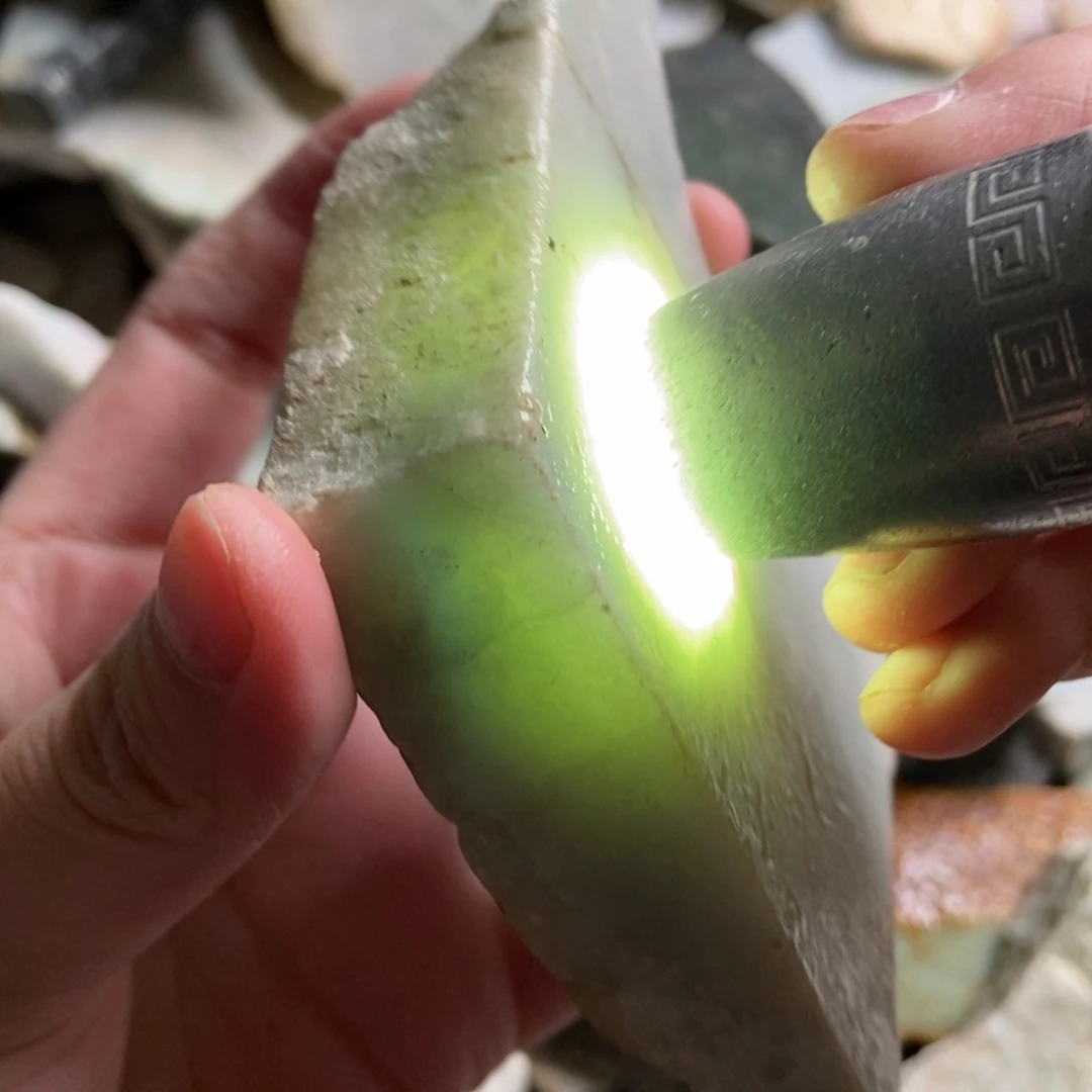 未镶嵌挂件翡翠天然翡翠