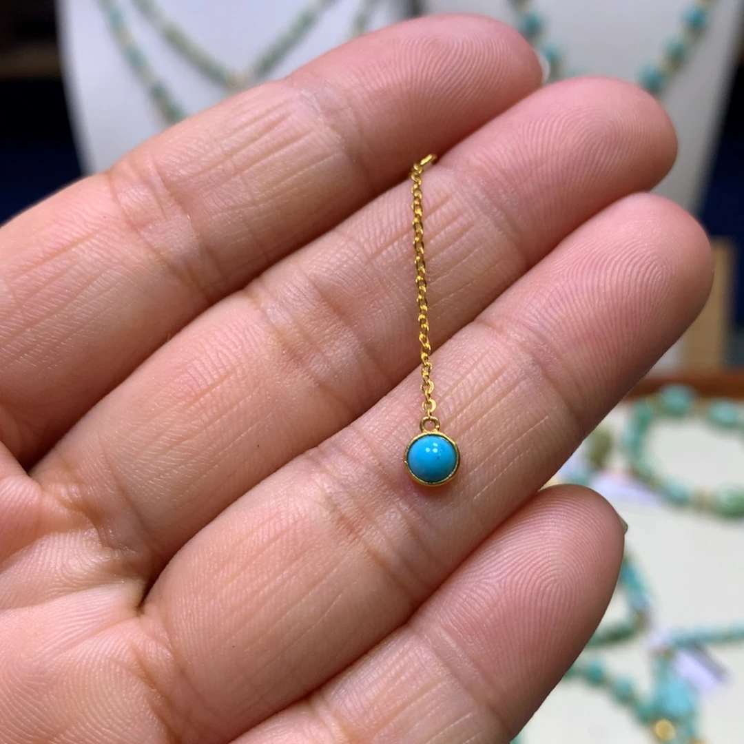 绿松石18K金镶嵌挂件