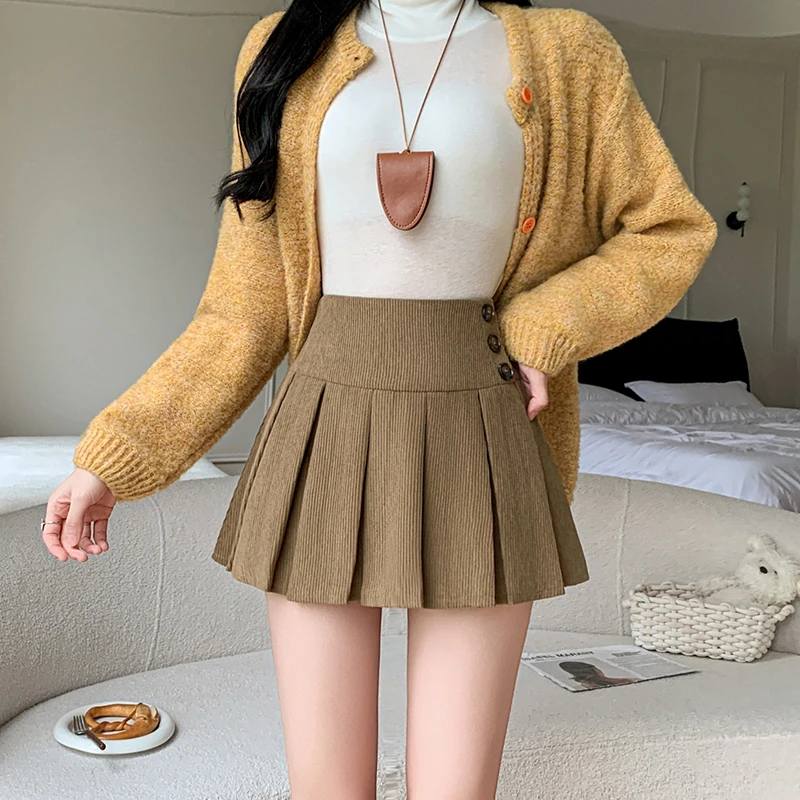 灯芯绒百褶裙短裙2025新款韩版秋冬设计时尚显瘦高腰防走光半身裙