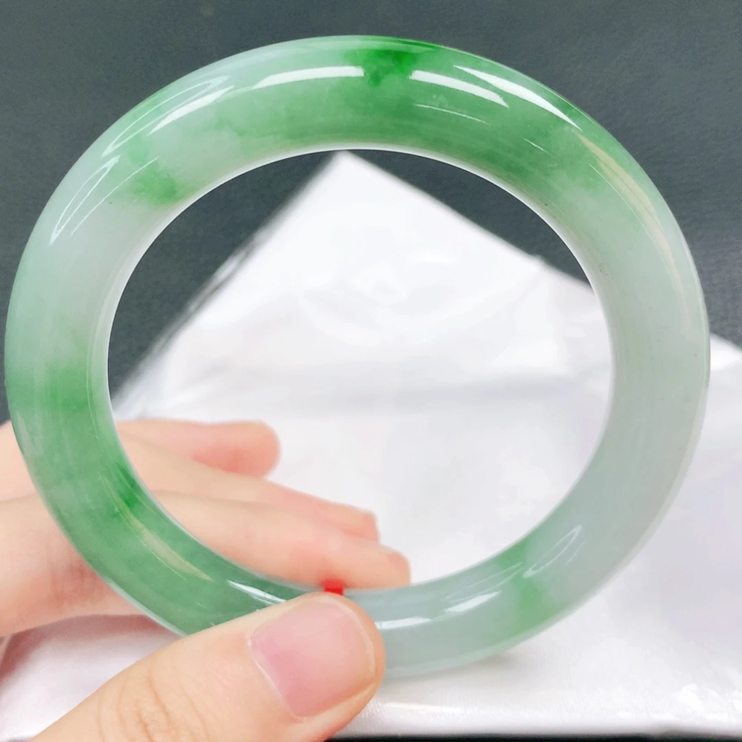 翡翠未镶嵌手镯55圈口