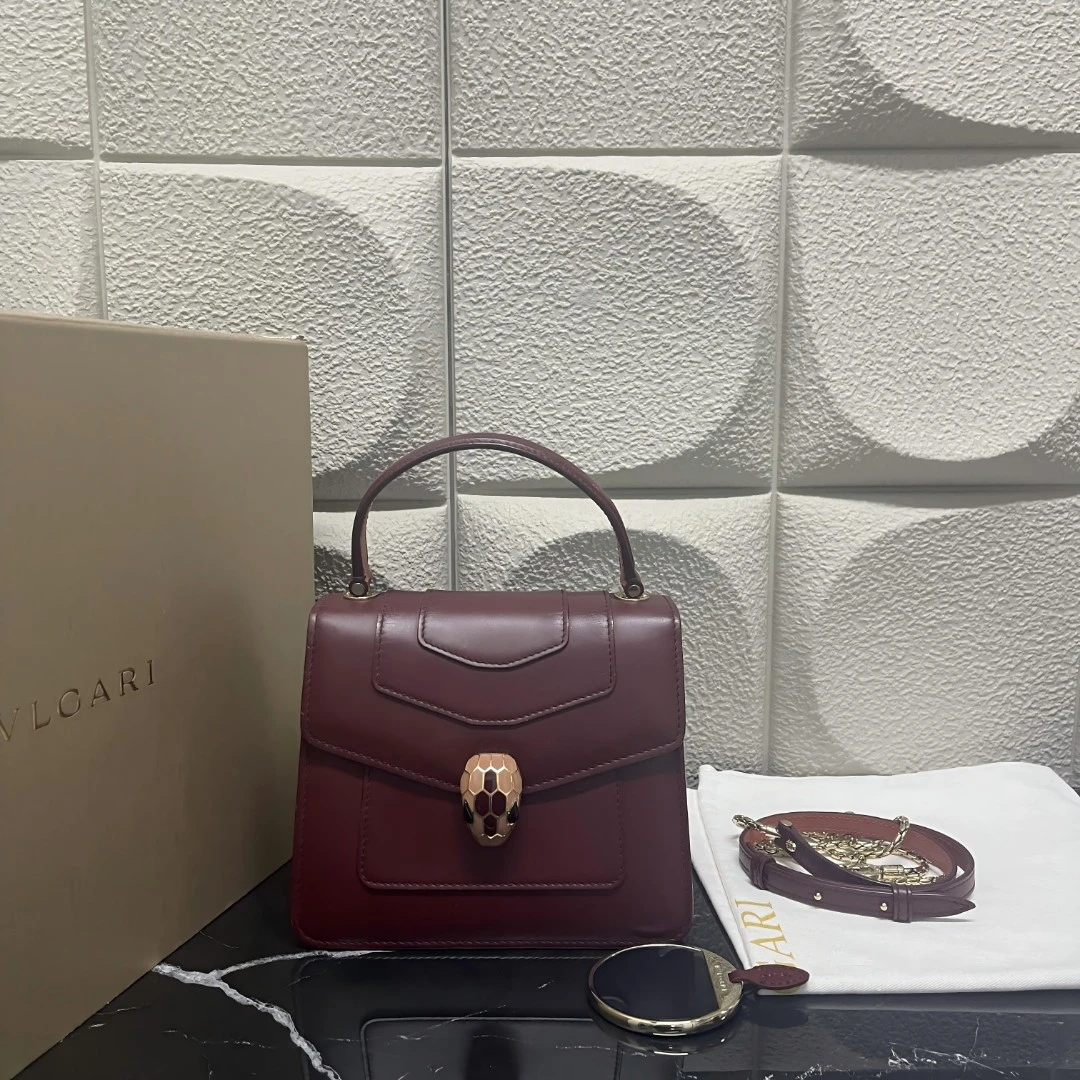 99新 BVLGARI/宝格丽 /夏vv0927/单肩包/39873