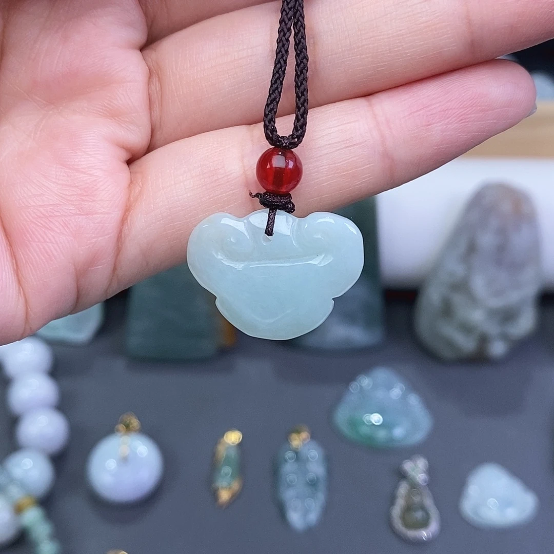 翡翠未镶嵌颈饰12345678