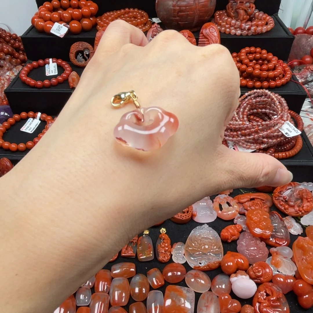 南红玛瑙未镶嵌葫芦