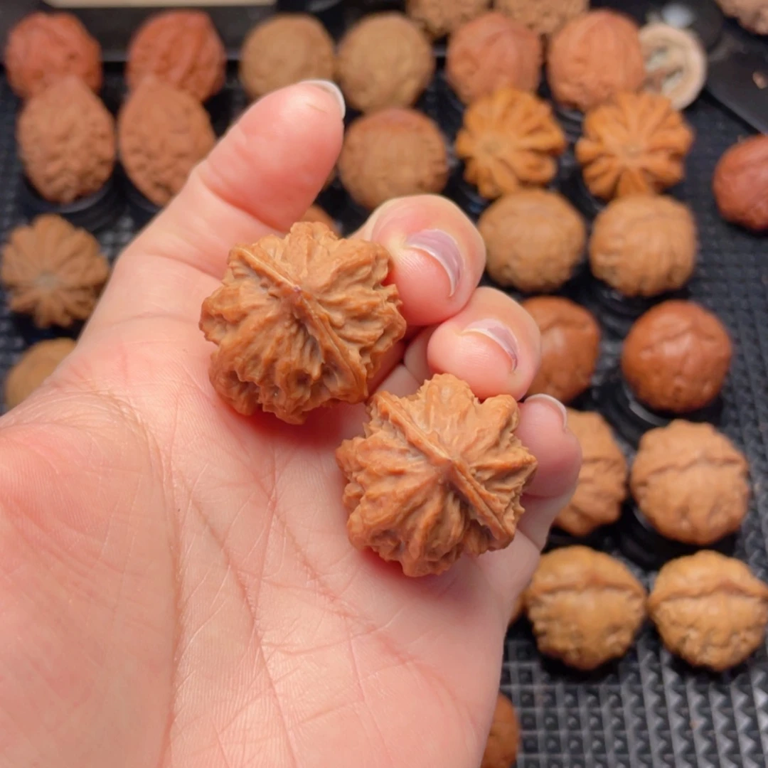 【闪购商品】把件文玩核桃八棱