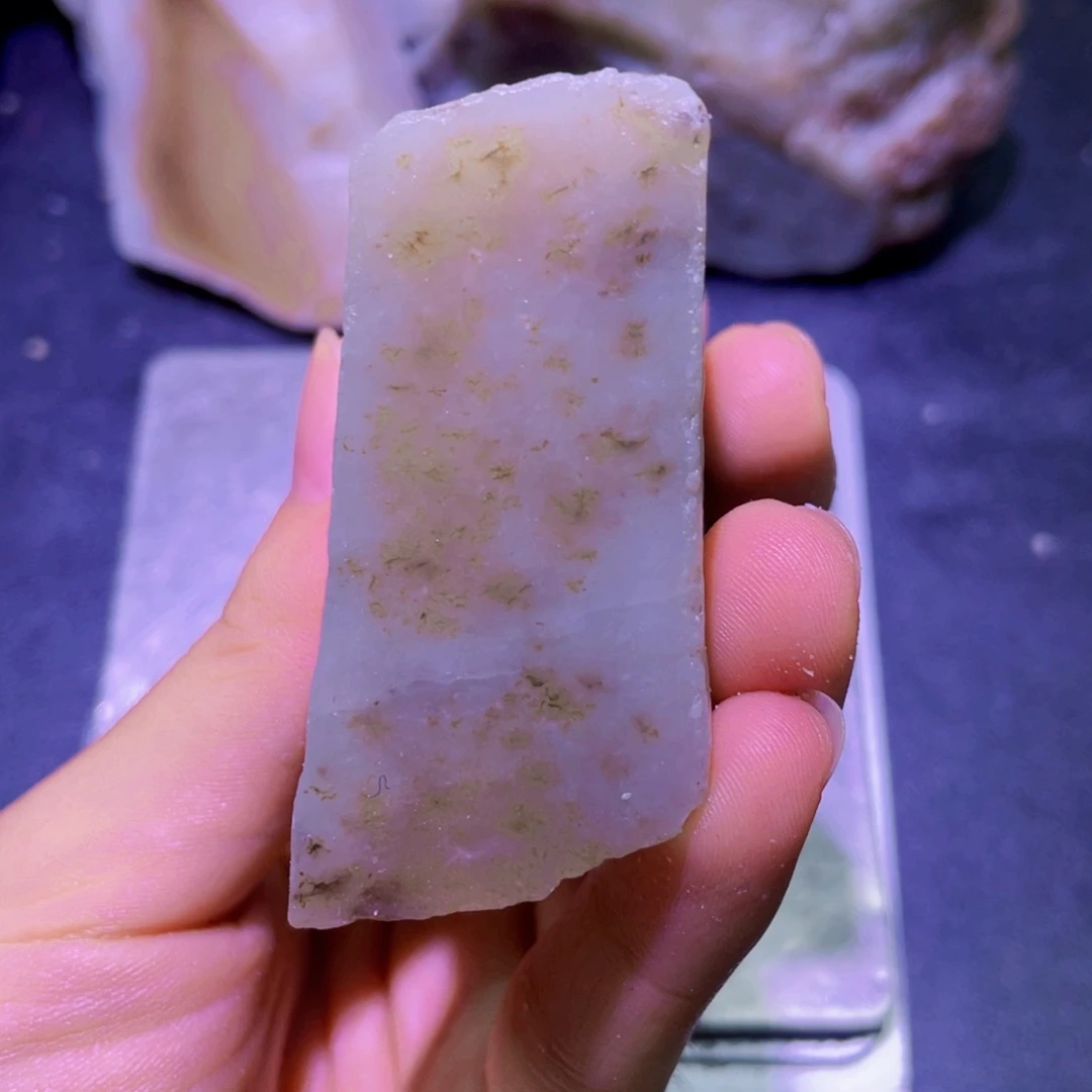 未镶嵌和田玉珠宝半成品