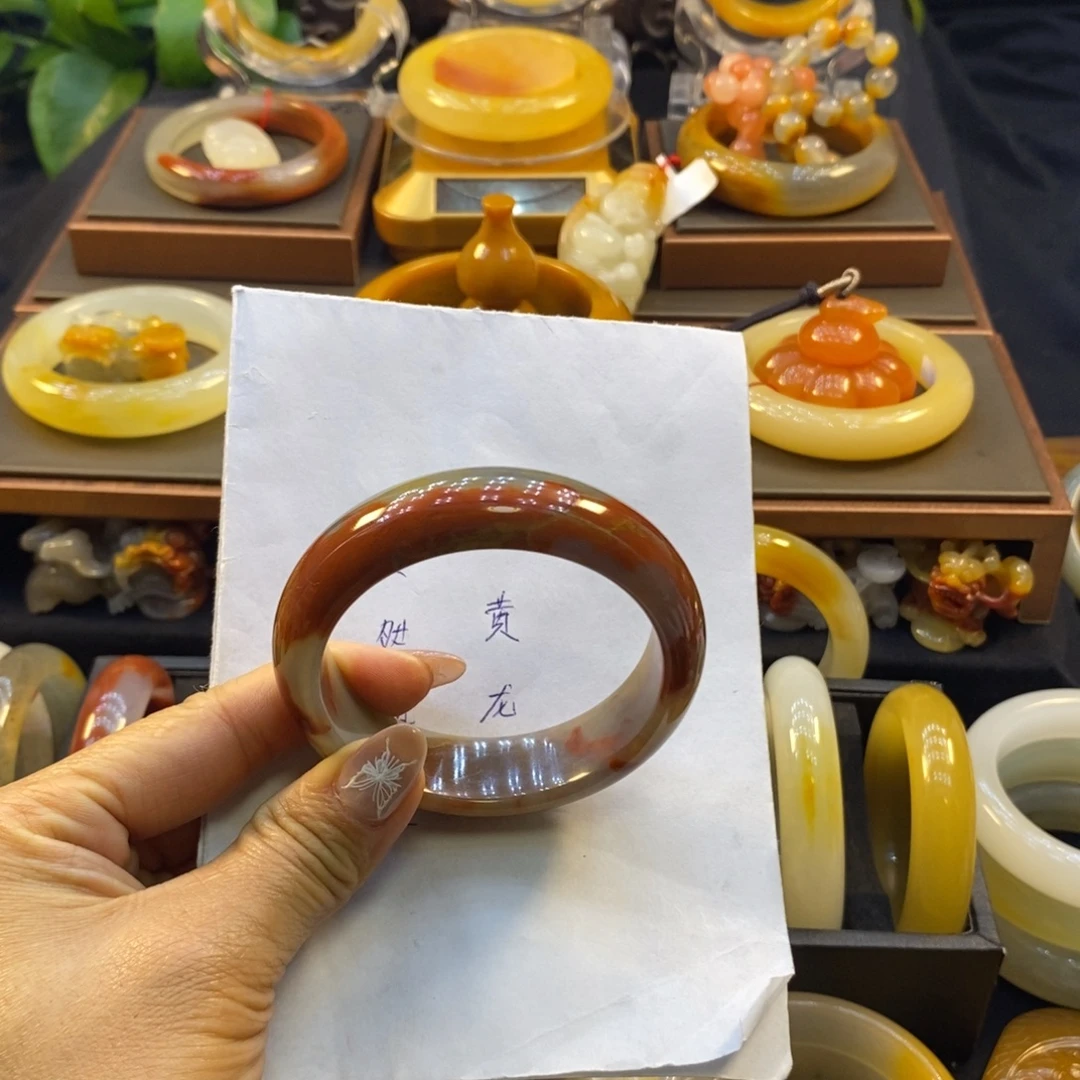 石英质玉（黄龙玉）未镶嵌手镯阳阳
