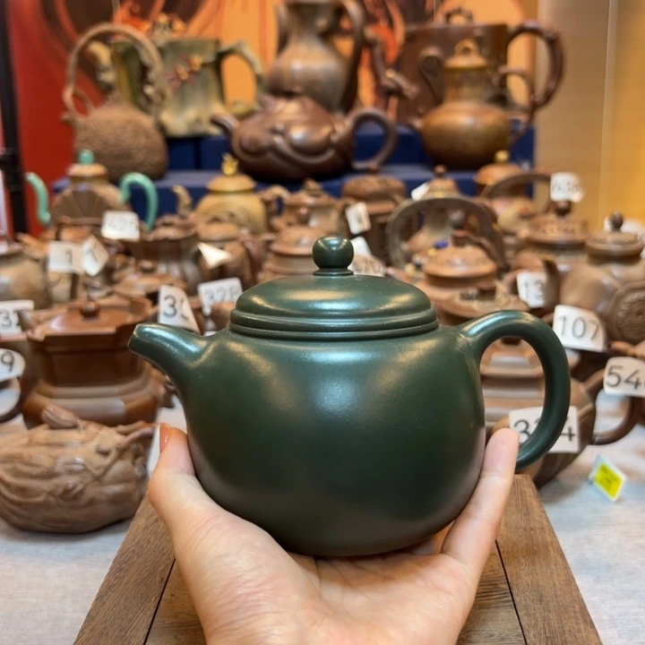 紫砂壶等艺术精品