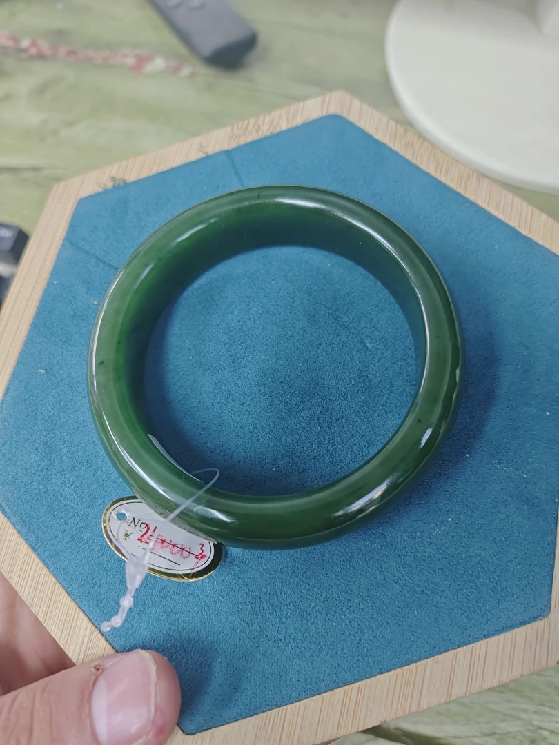 和田玉碧玉手镯