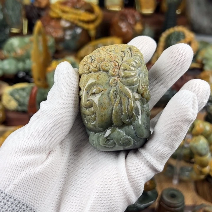 岫岩河磨玉（透闪石质玉）把件未镶嵌