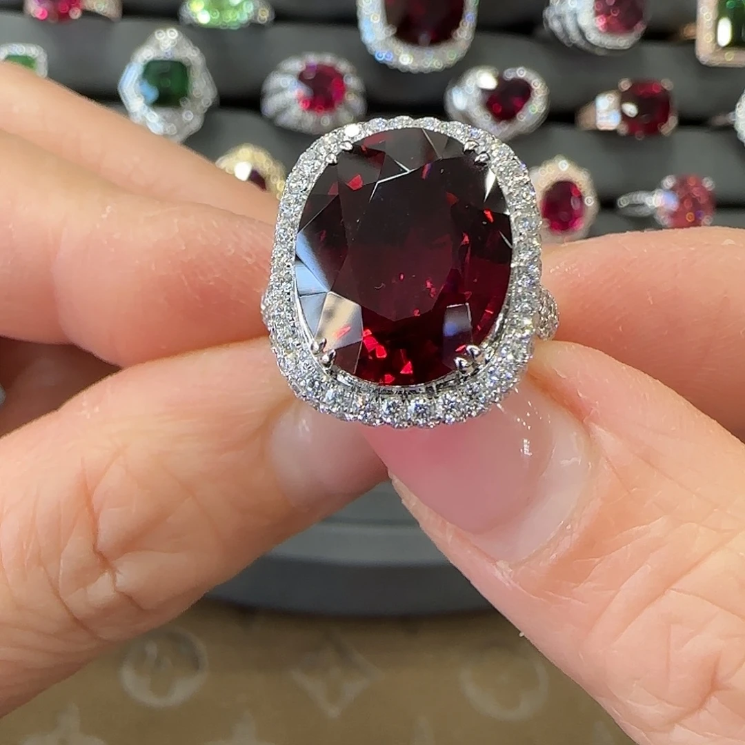 18K金镶嵌戒指碧玺9.05ct