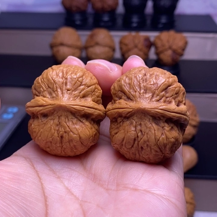 把件文玩核桃战神元宝34