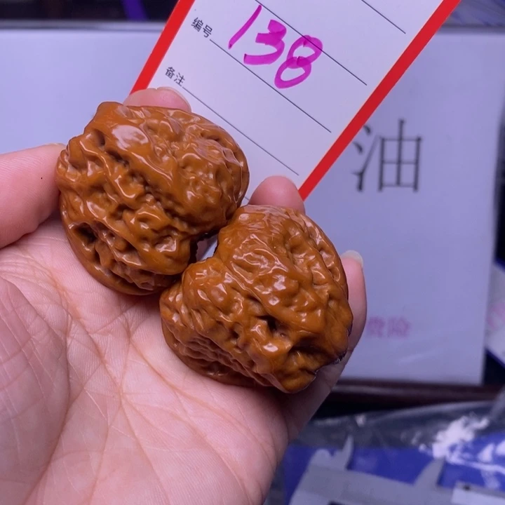 把件文玩核桃138，41蛤蟆头