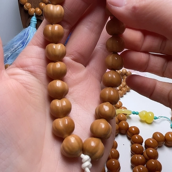 （***）吊坠猴头核桃12尺寸柯基屁桃