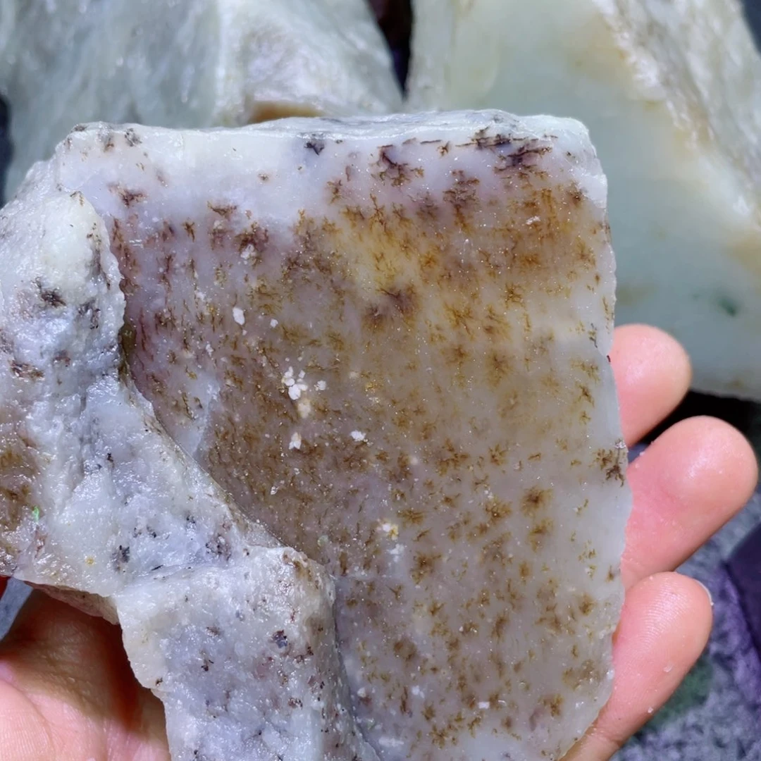 和田玉未镶嵌珠宝半成品