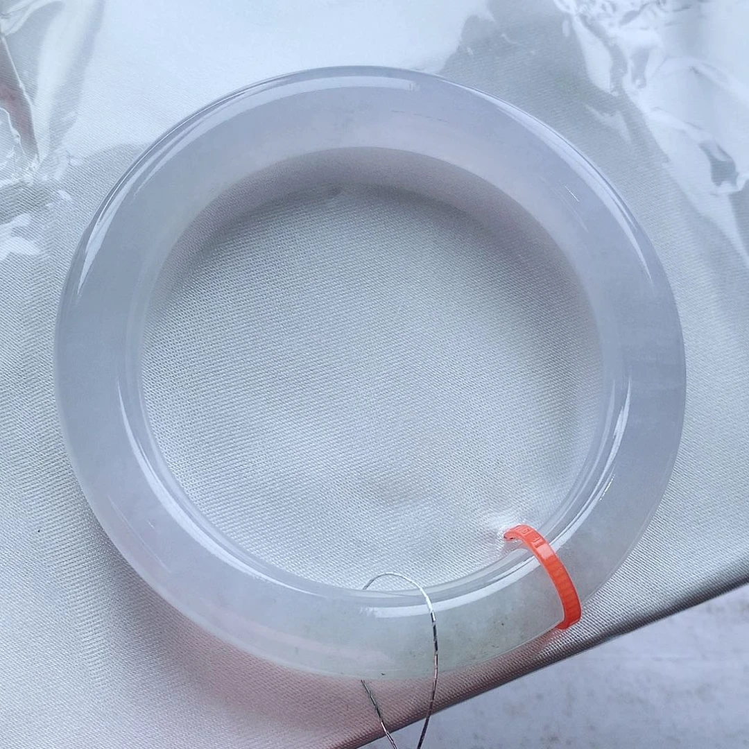 翡翠手镯未镶嵌54.5圈口