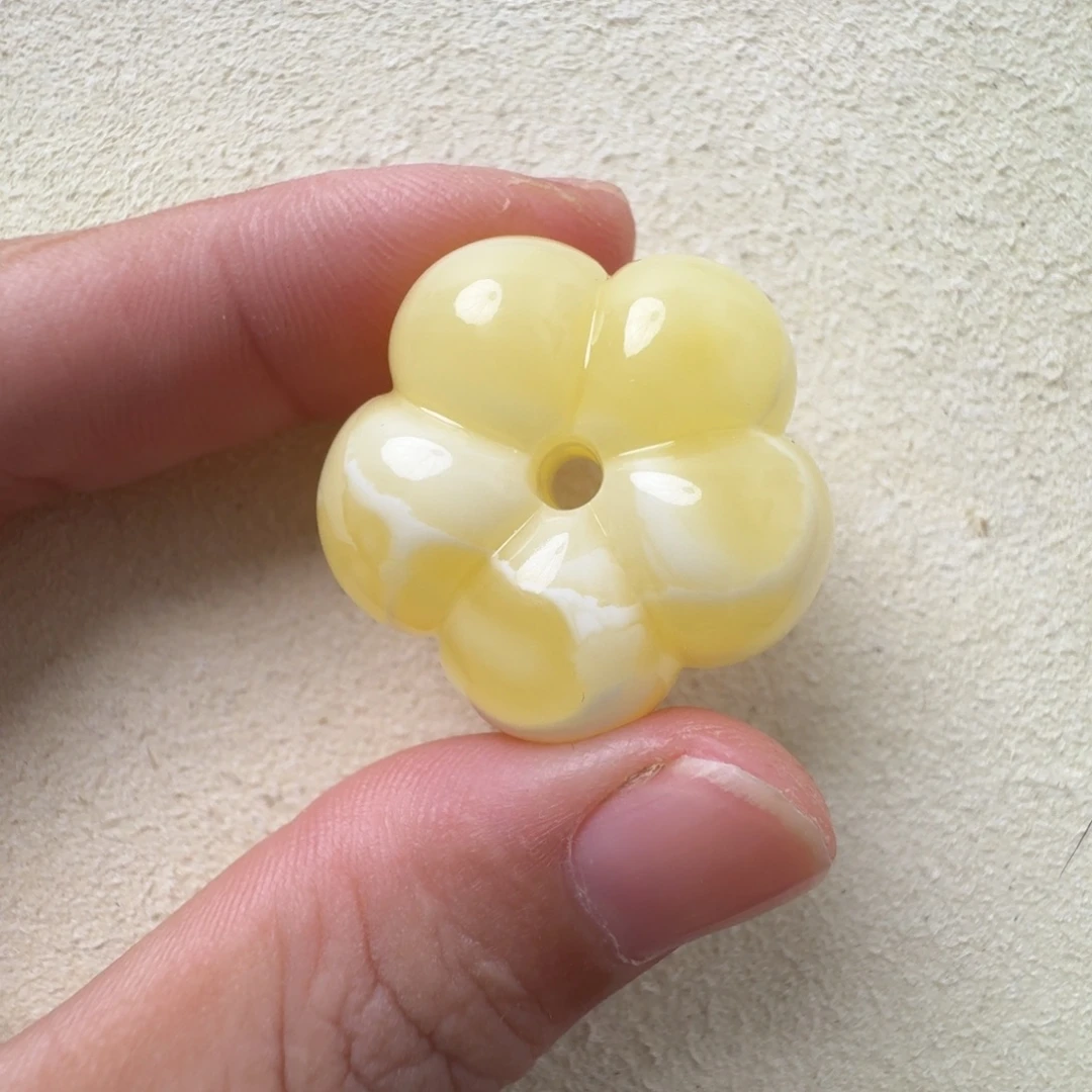 蜜蜡未镶嵌珠宝奇石超过七天不退不换