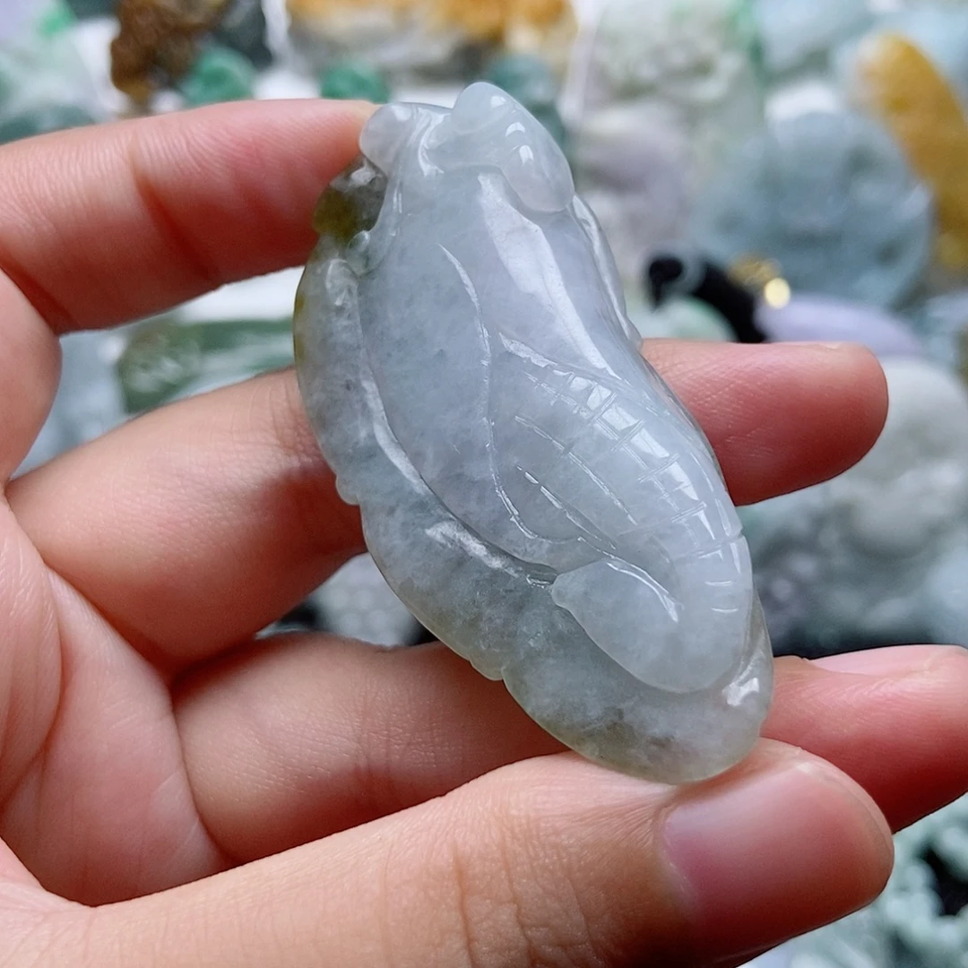 翡翠未镶嵌吊坠(不含链)1