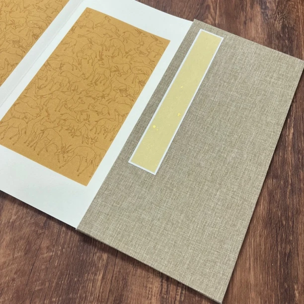 问纸楼·新品蜡染复古百鹿册页加厚卡纸半生熟