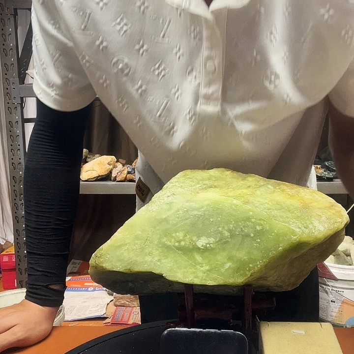 好***，未镶嵌蛇纹石玉珠宝奇石3