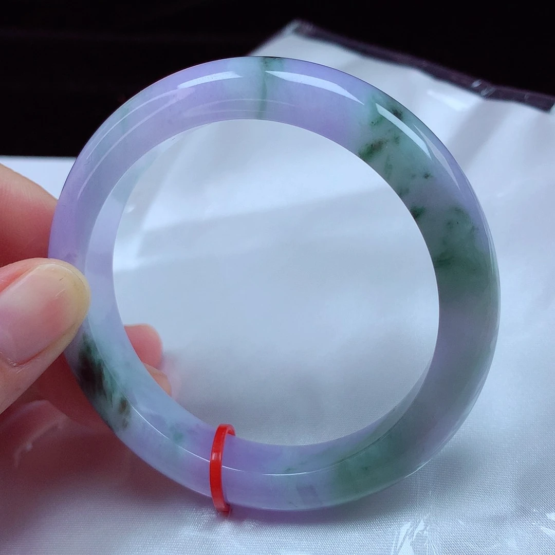 翡翠手镯未镶嵌57圈