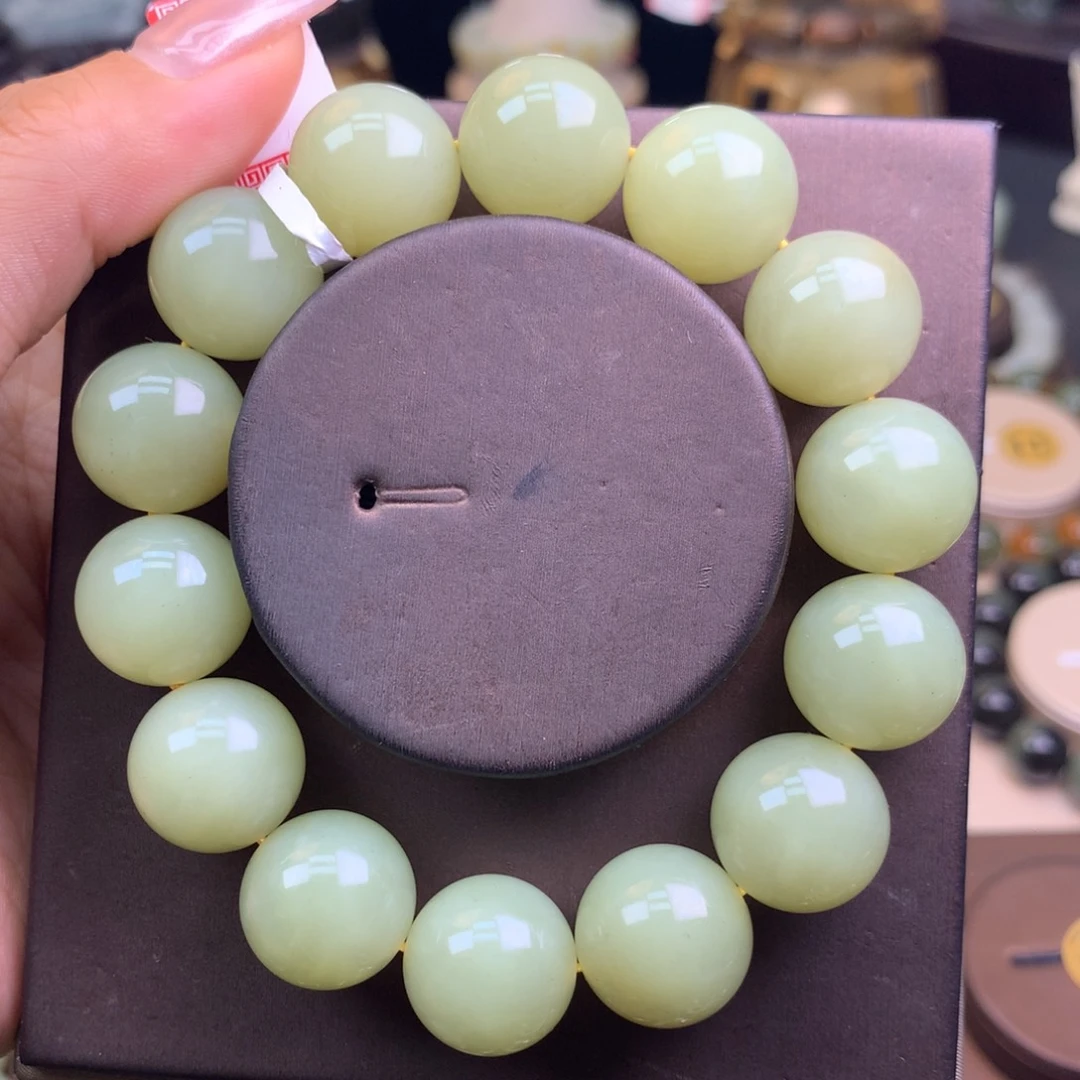 手链未镶嵌和田玉