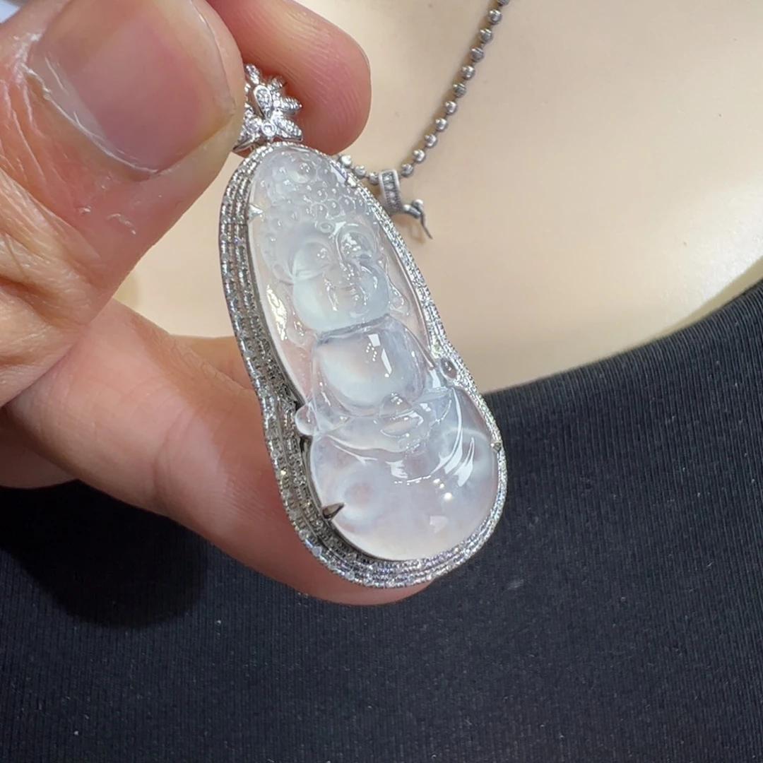 翡翠吊坠(不含链)18K金镶嵌