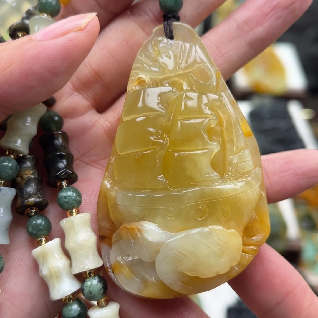 岫玉未镶嵌挂件挂件