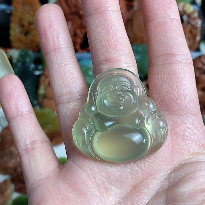 未镶嵌蛇纹石玉颈饰忘****）