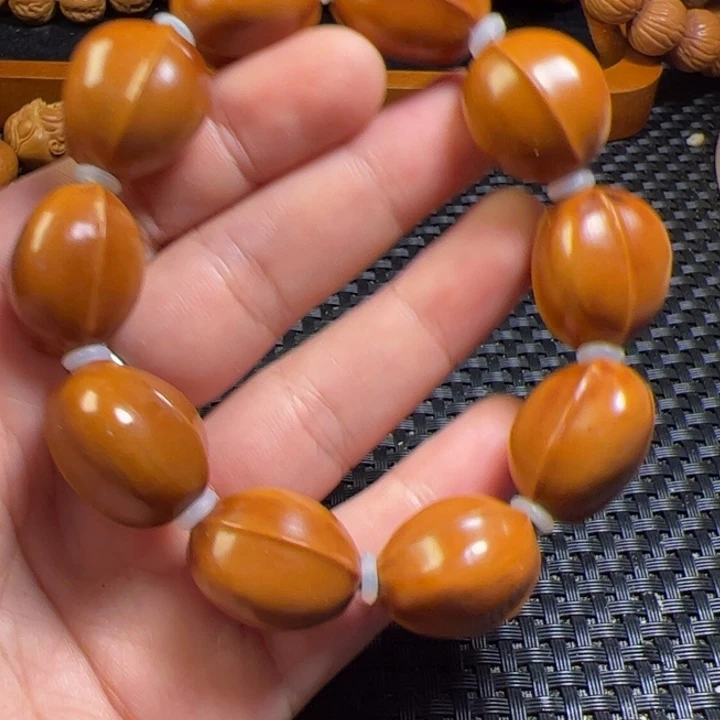 手串/手链核桃是因为他很努力在