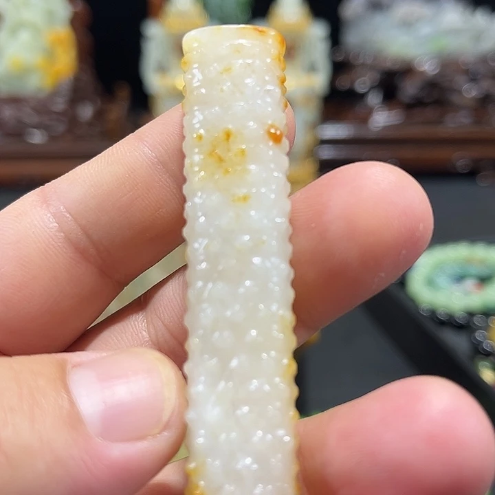 和田玉（糖玉）未镶嵌挂件