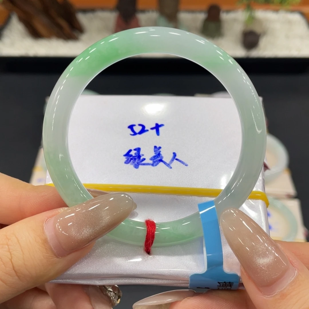 未镶嵌手镯翡翠缅甸天然翡翠手镯