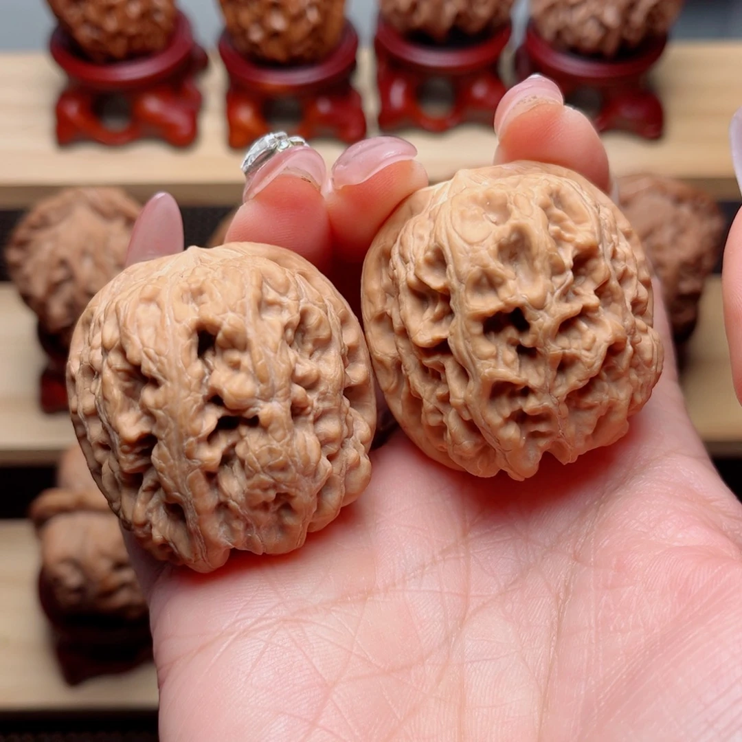 文玩核桃把件西北