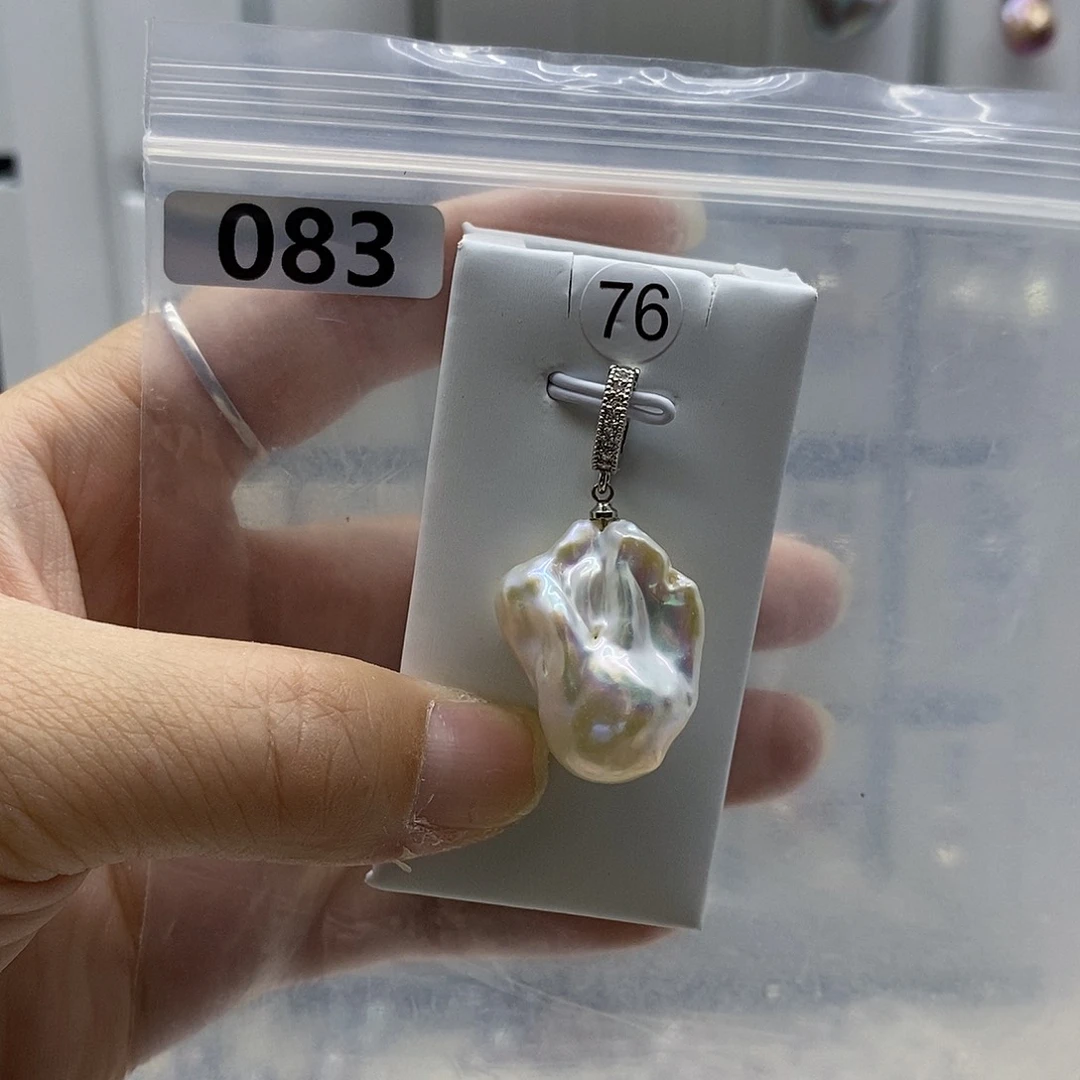 合金耳饰淡水珍珠