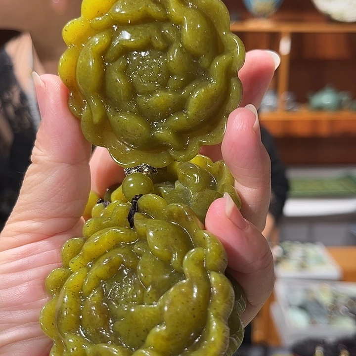 未镶嵌岫玉毛衣链