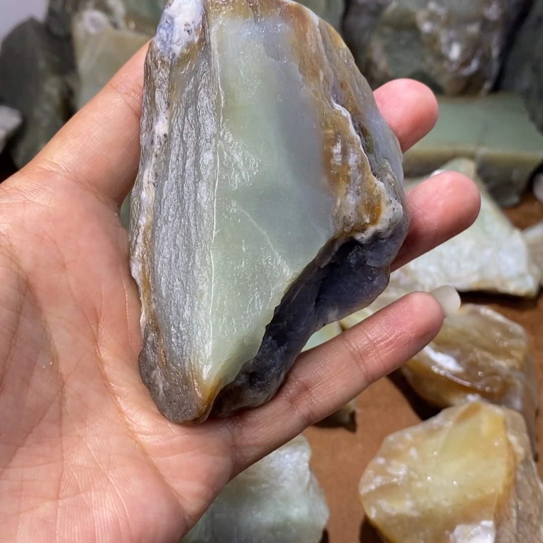 和田玉和田玉未镶嵌诸*