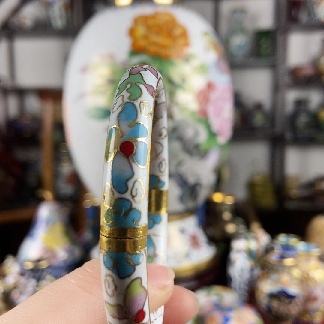 彦***R铜景泰蓝手镯一个