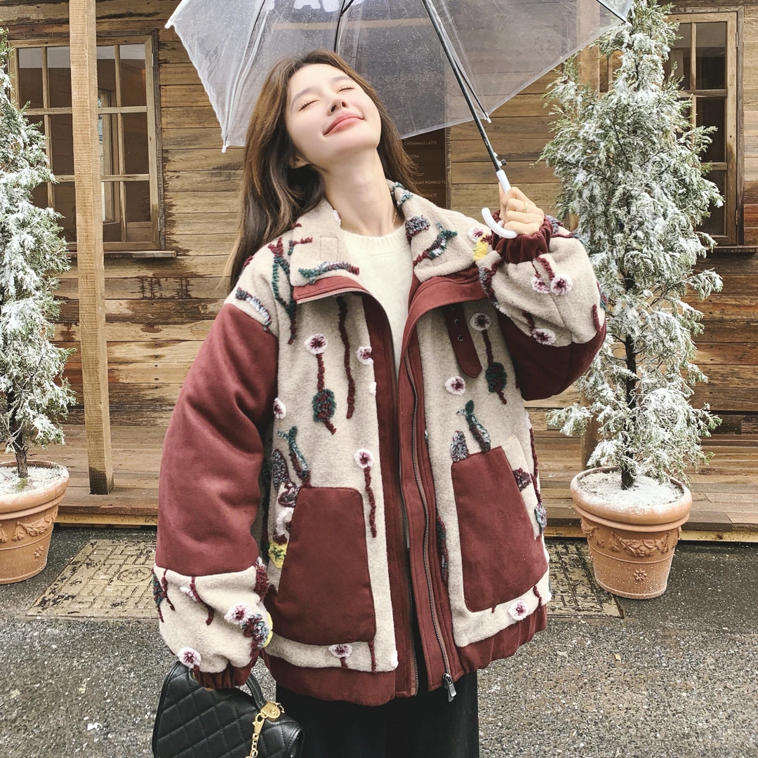 安可拉红拼接立体花羽绒服女冬2025新款设计感独特好看白鸭绒外套