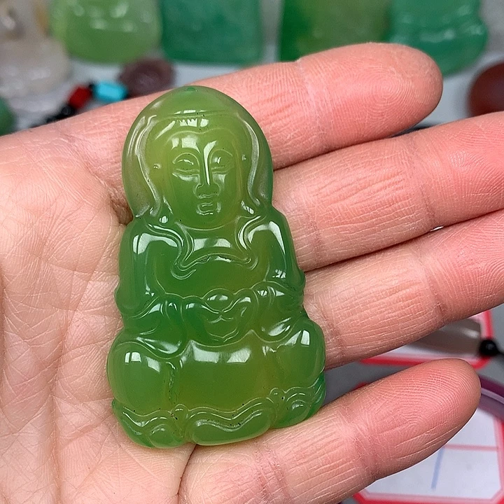 玉***子玛瑙/玉髓未镶嵌颈饰