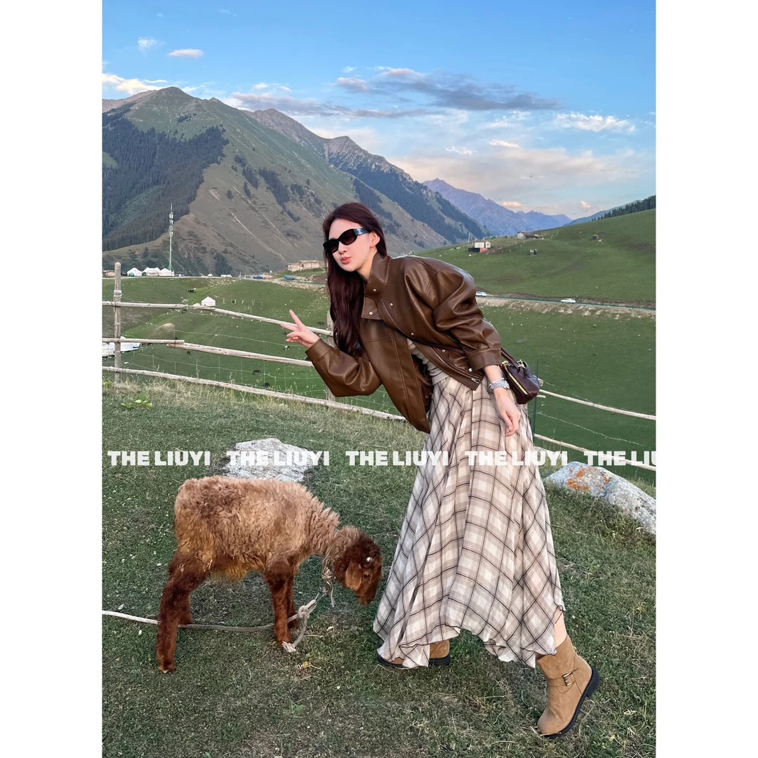 【LIUYI】新款立领短款皮衣夹克外套57262