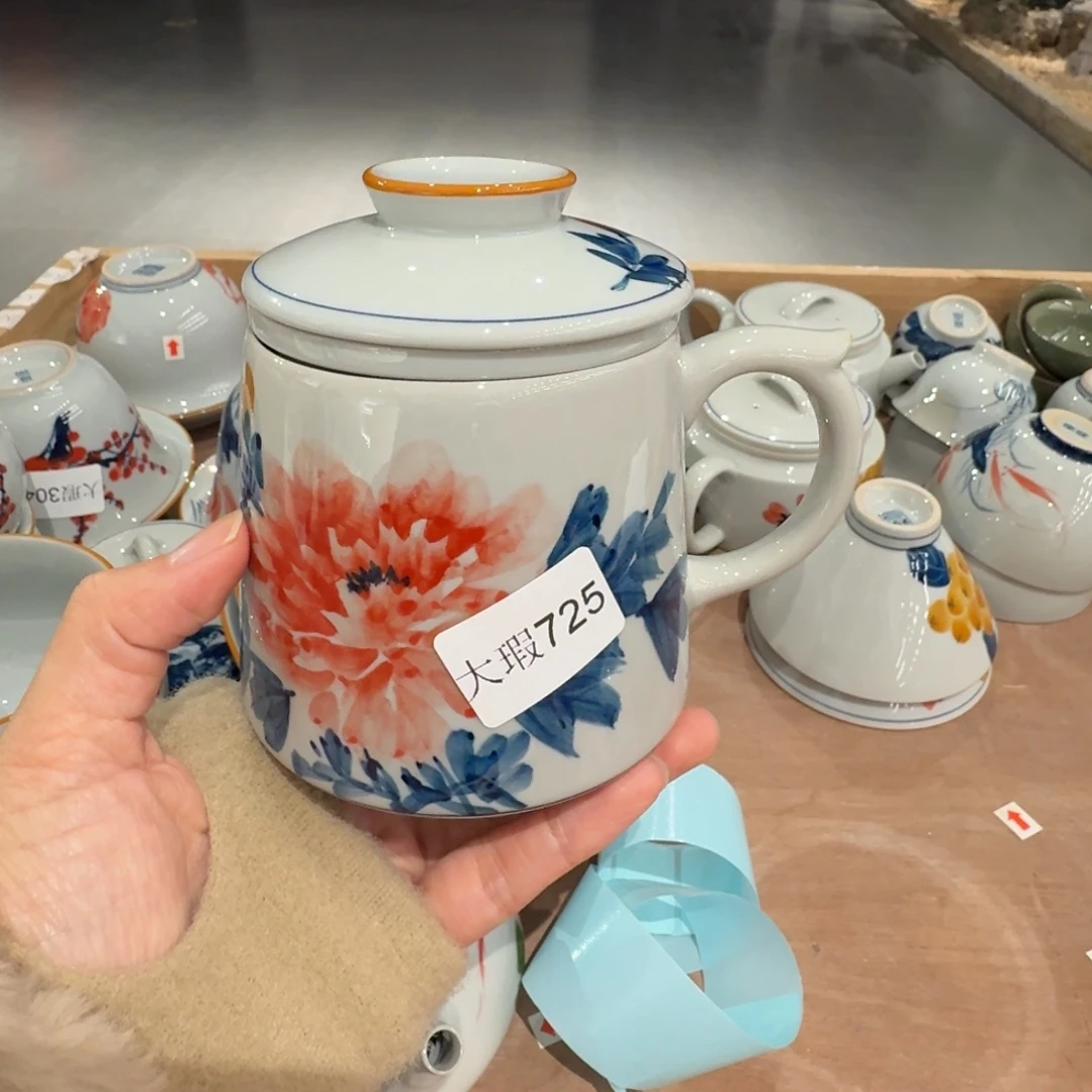 釉下手绘茶具微瑕