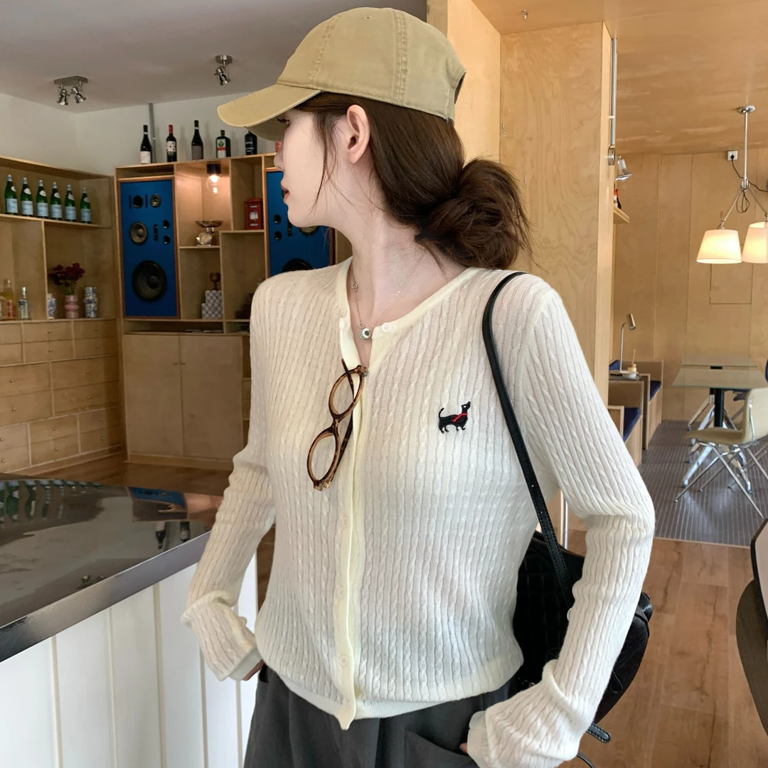 美式复古学院风麻花针织开衫女早秋刺绣毛衣外套短款长袖显瘦上衣