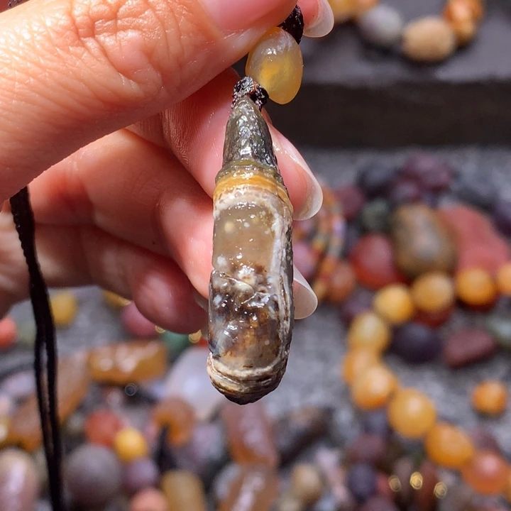 玛瑙/玉髓未镶嵌珠宝半成品