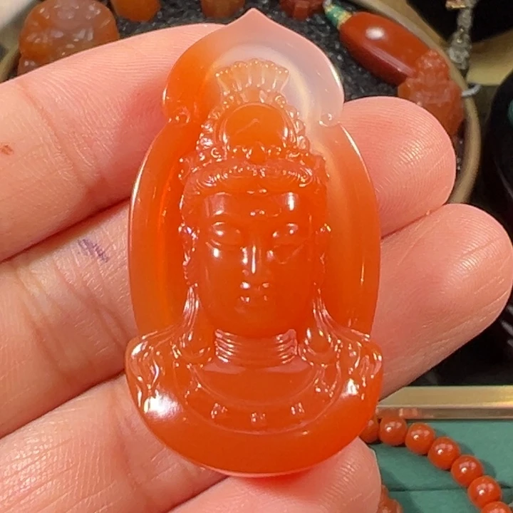 南红玛瑙未镶嵌正装观音41.8*22.9mm