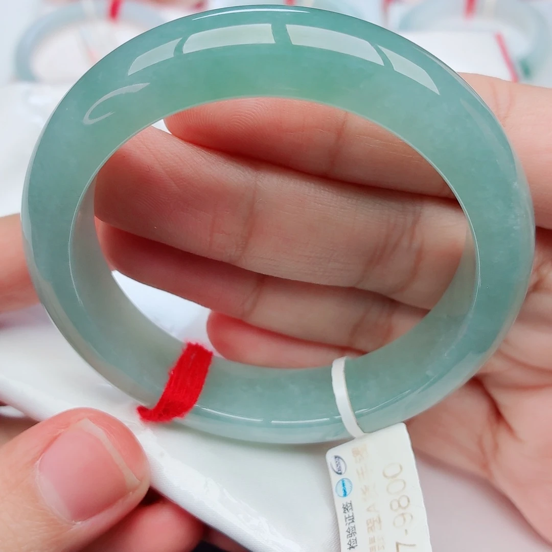 翡翠未镶嵌手镯天然翡翠手镯