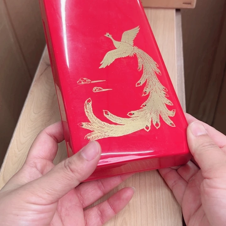 摆件七****妈一个瓷器默认微瑕